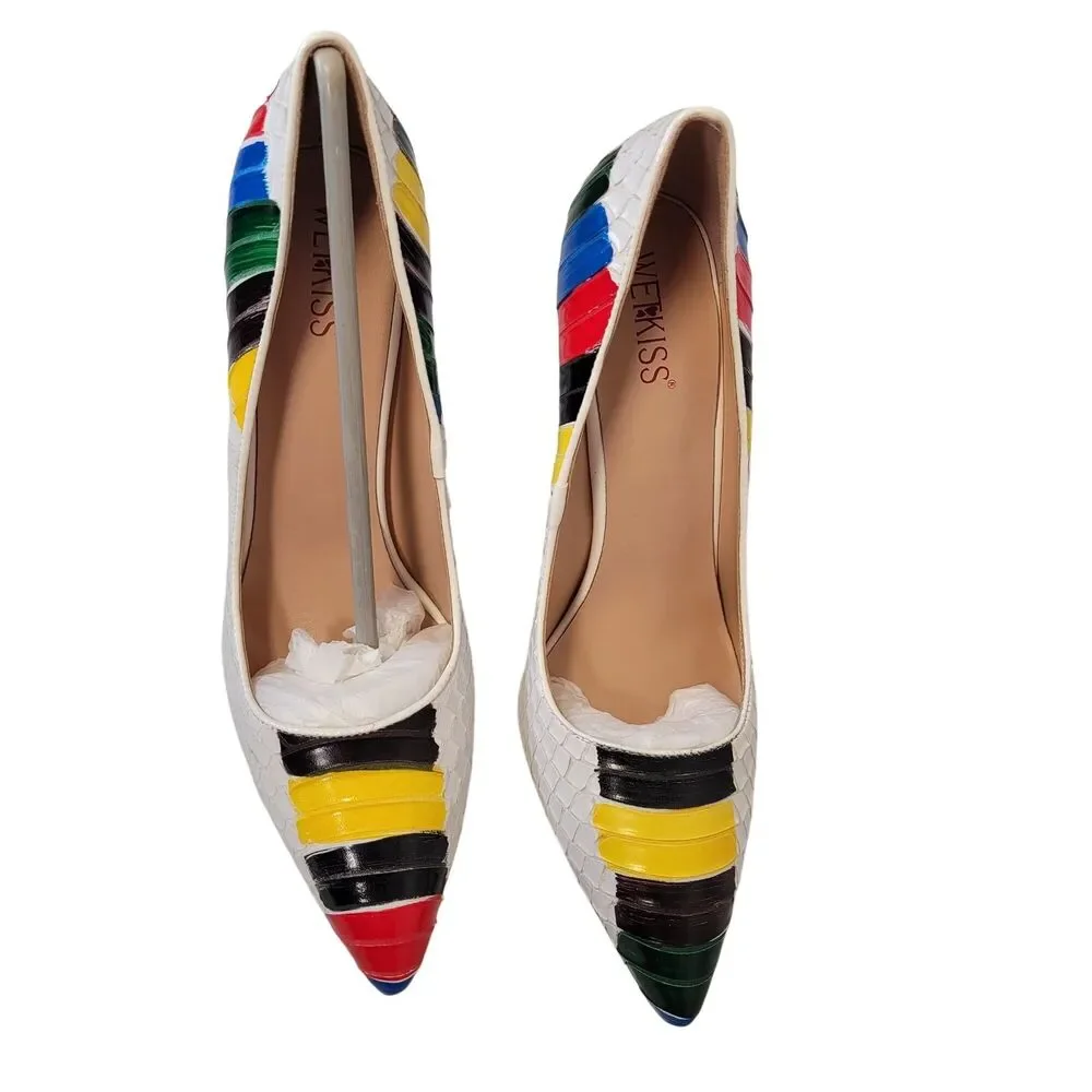 Wetkiss women pointed